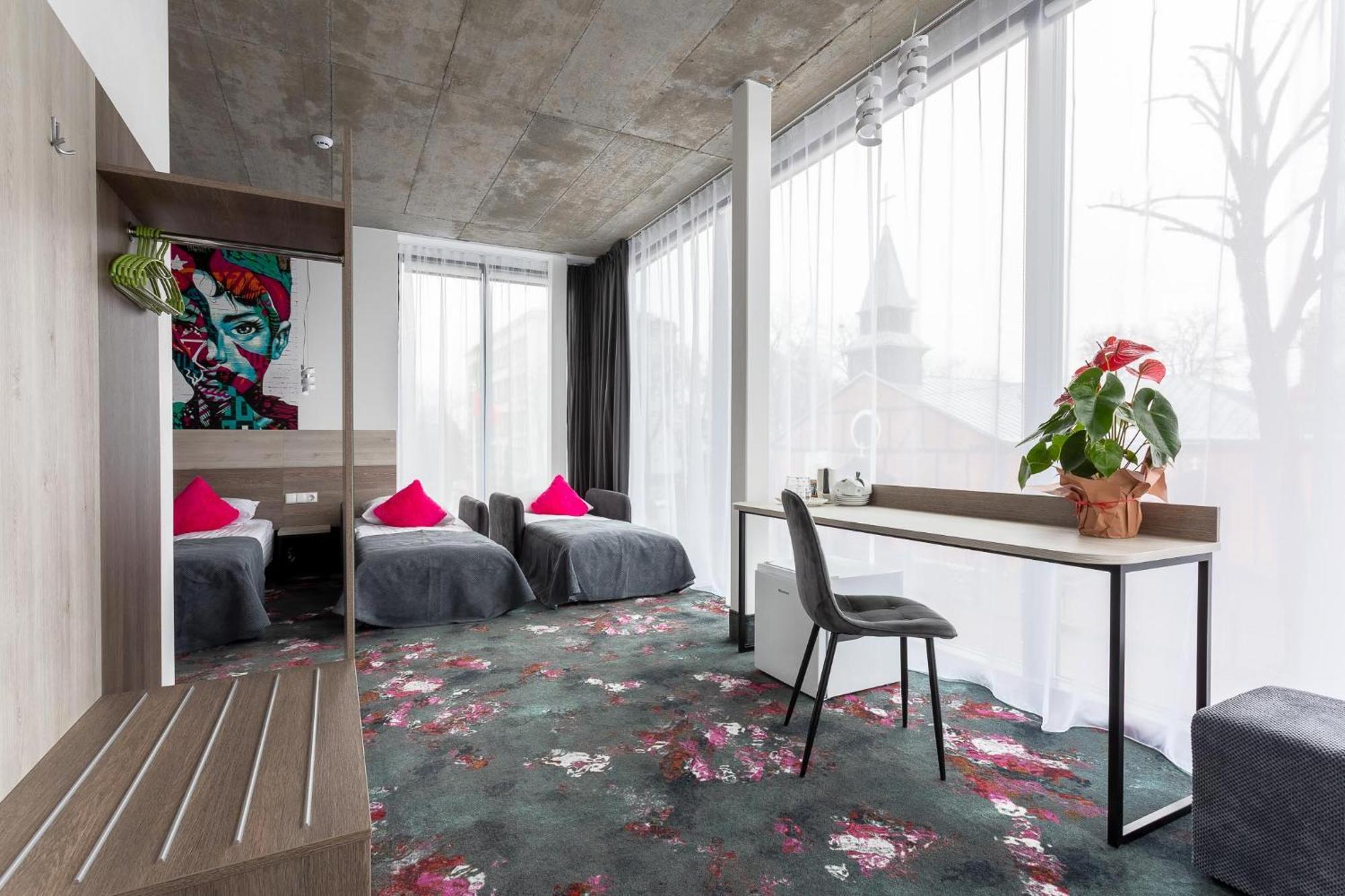 Algiro Hotel Kaunas Ngoại thất bức ảnh